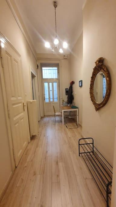 Wesseleny Apartment Near Synagogue With Ac After Renovation Budapest Kültér fotó